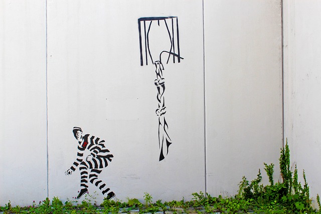 Knast Ausbruch Graffiti